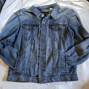 EUC Signature Levi Strauss Jean Jacket